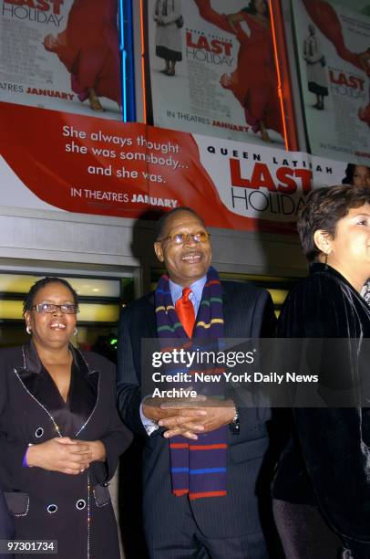 Newark Mayor Sharpe James attends the premiere of Queen Latifah's movie "Last Holiday" at the Newark Screens on Springfield Ave.