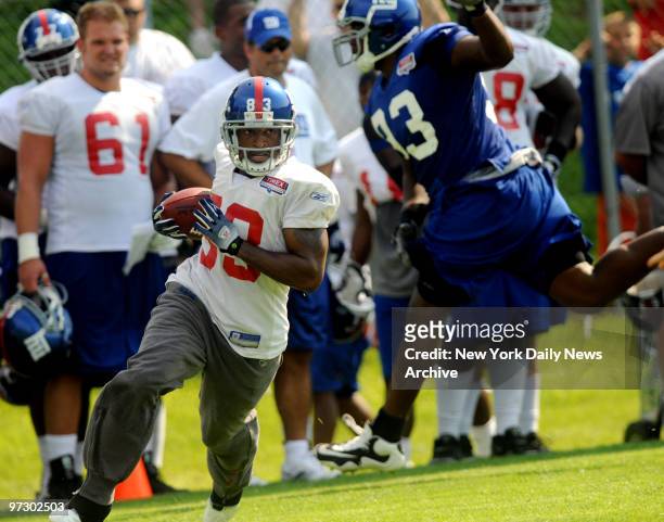 Sinorice Moss shows speed and newfound confidence at the New York Giants Football Camp at SUNY Albany.
