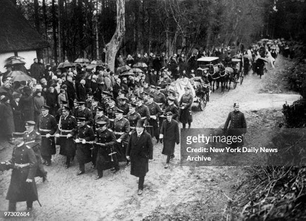 Funeral of Prince Henry of Prussia. Coffin rests on gun carriage drawn by 32 naval officers, most of whom were U-boat commanders during WWI.