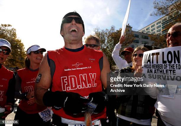 Matt Long, injured Fireman runs first race after being hit by a bus 3 years ago, at the 2008 New York City Marathon.