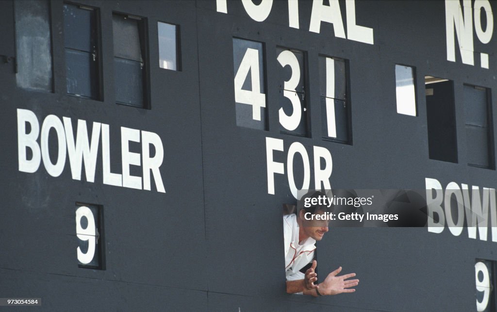 Richard Hadlee New Zealand 431 Test Match Wickets 1990