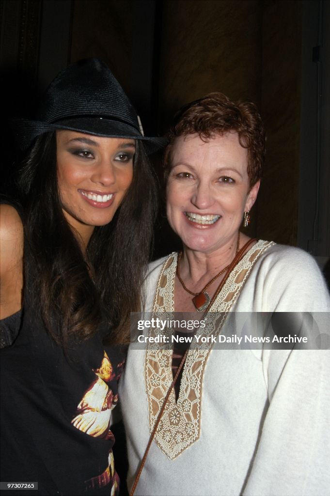 Songbird Alicia Keys (left) and her mother, Terry Augello, c