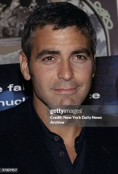George Clooney is on hand at the Ziegfeld Theater for the premiere of his movie "The Peacemaker."