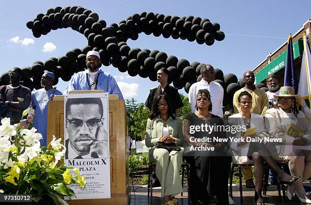 Daughters of slain activist Malcom X Ilyasah Shabazz, Malaak Shabazz, Qubilah Shabazz and Gamilah-L Shabazz, at opening of Malcom X Plaza in Harlem.