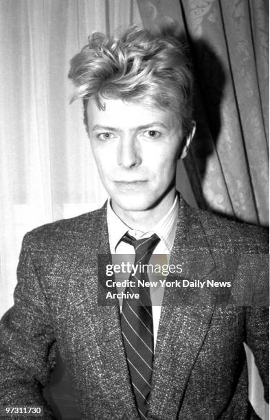 David Bowie at the Carlyle Hotel after his Press Conferance,