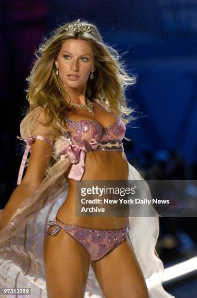 Gisele Bundchen walks the runway during the Victoria's Secret Fashion Show at the Lexington Ave. Armory.