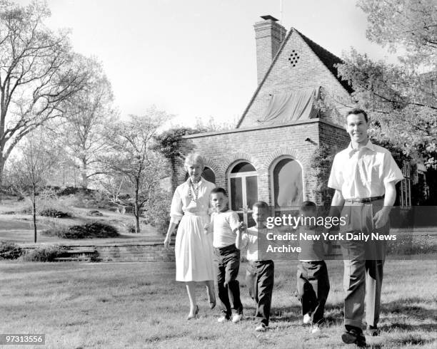 Johnny Carson and his family at his home, Birch Hill Estate, Winfield Ave, Harrison, N.Y. Johnny and his wife, Jody, with their sons, Kit Ricky and...