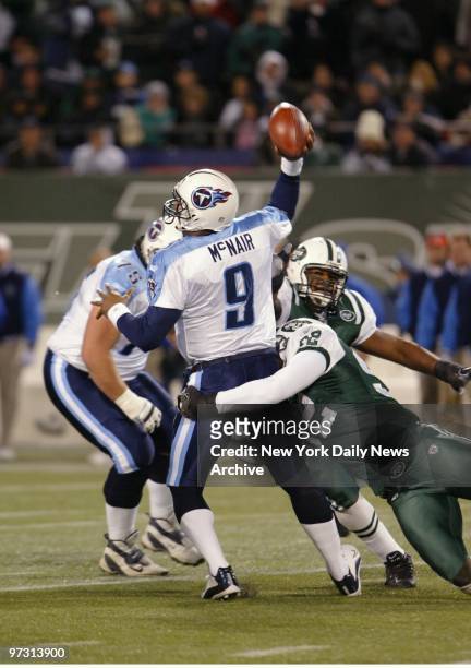 27 September 2009: Tennessee Titans #5 quarterback Kerry Collins with a  pass. The New York Jets defeated the Tennessee Titans 24-17 at Giants  Stadium in Rutherford, New Jersey. In honor of AFL