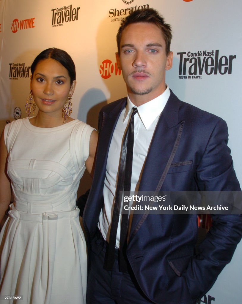 Jonathan Rys Jonathan Rhys Meyers Girlfriend