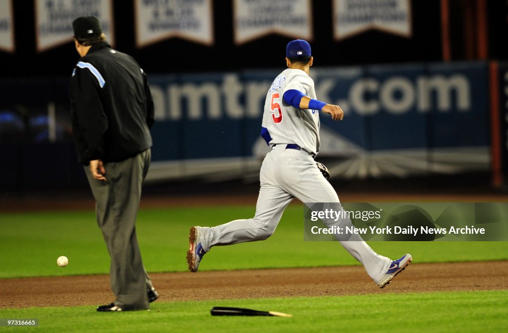 New York Mets vs. Chicago Cubs at Shea Stadium. 5th inning,