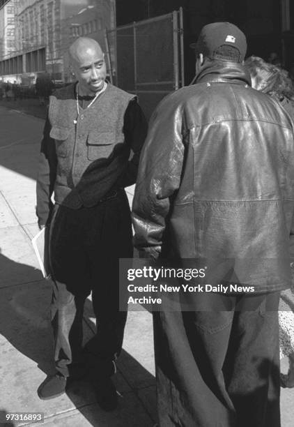 Tupac Shakur during lunch break in trial at 111 Centre St.,