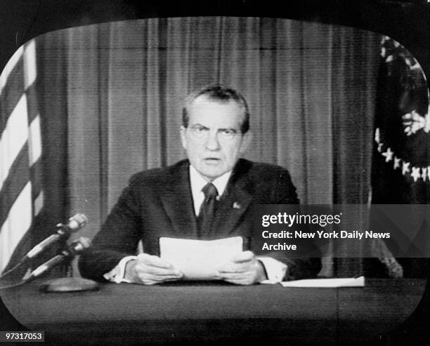 Image of President Richard Nixon announcing his decision to resign.