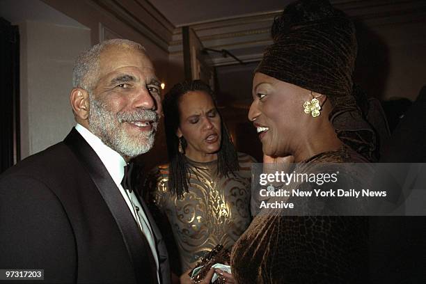 Newsman Ed Bradley and singer Jessye Norman get together at the 11th annual Black History Makers Awards Dinner at the Waldorf-Astoria.