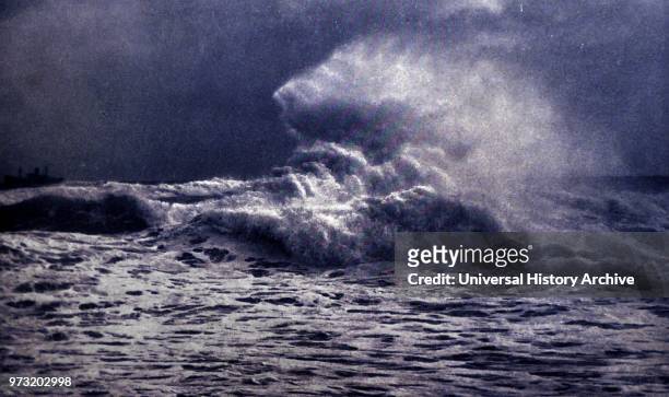 Obstruction Wave off Heligoland. Germany approx. 1920 by Franz Schensky .