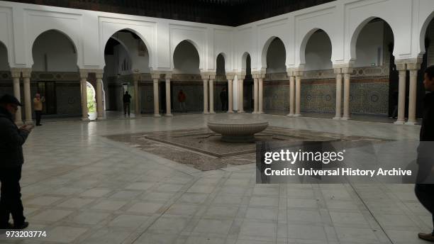 The Grande Mosqu_e de Paris in the 5th arrondissement and is one of the largest mosques in France. The mosque was founded in 1926 as a token of...