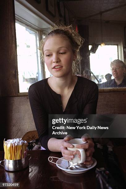 Julia Stiles during interview at Les Deux Gamins restaurant on Waverly Place.