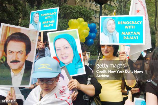 72 photos et images de Massoud Rajavi - Getty Images