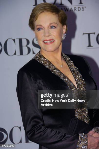 Julie Andrews arrives at Radio City Music Hall for the 60th annual Tony Awards.