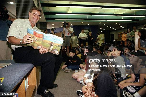 New York Mets' Al Leiter kicks off the Summer Reading Club Program at the Central Children's Room at the Donnell Library Center on W. 53rd St....