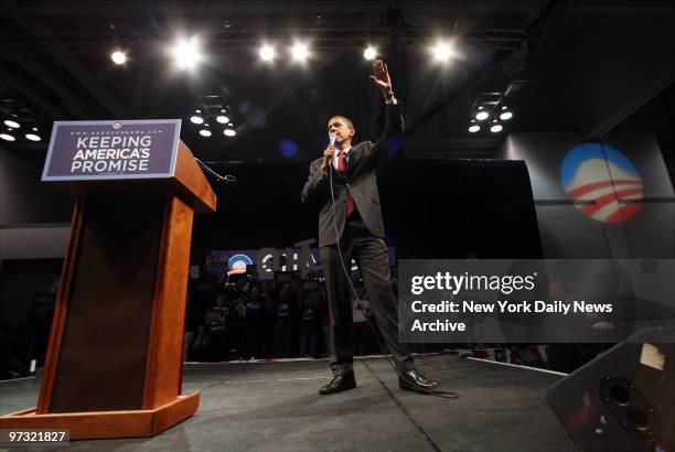 Democratic Presidential hopeful Barack Obama speaks to a gathering of supporters at the John S. Knight center in Akron, OH.