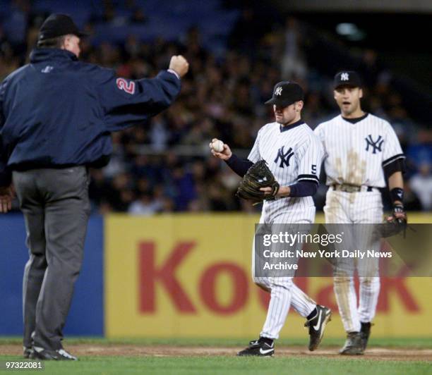 Rick Reed 102 Rick Reed (Umpire) Stock Photos, High-Res Pictures, and Images ...