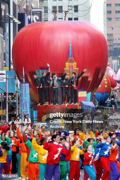 Menudo on the Daily News float in the Thanksgiving day parade.,