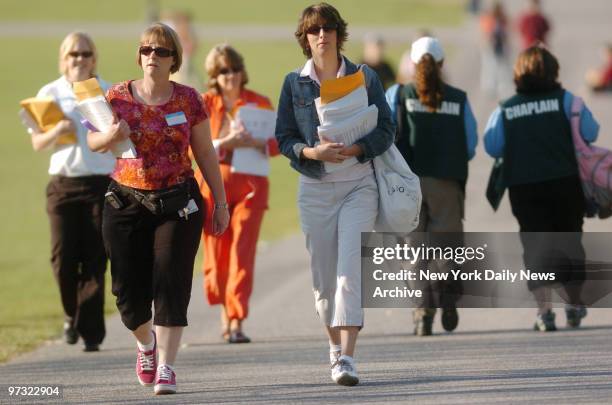 Students and faculty return to the campus of Virginia Tech as classes resume for the first time since last Monday's school massacre that claimed 32...