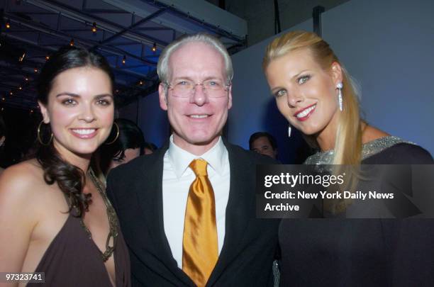 Katie Joel , wife of singer Billy Joel, and Beth Ostrosky, fianc?e of radio shock-jock Howard Stern, join Tim Gunn at Entertainments Weekly...