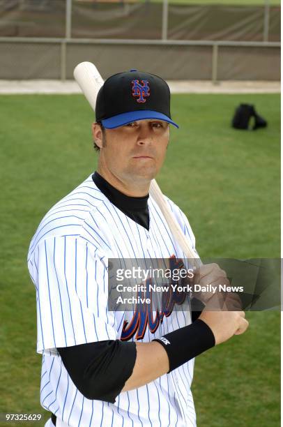 New York Mets' Brett Harper stands at the ready during spring training at Tradition Field in Port St. Lucie, Fla. ,