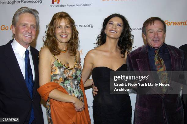 Michael Douglas, Dana Reeve, Catherine Zeta-Jones and Robin Williams get together during the Christopher Reeve Foundation's "A Magical Evening"...