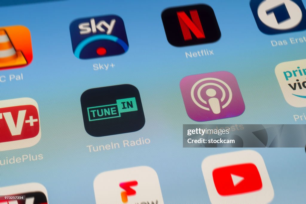 TuneIn、Podcastse や他のビデオを iPad の画面上でアプリのストリーミング
