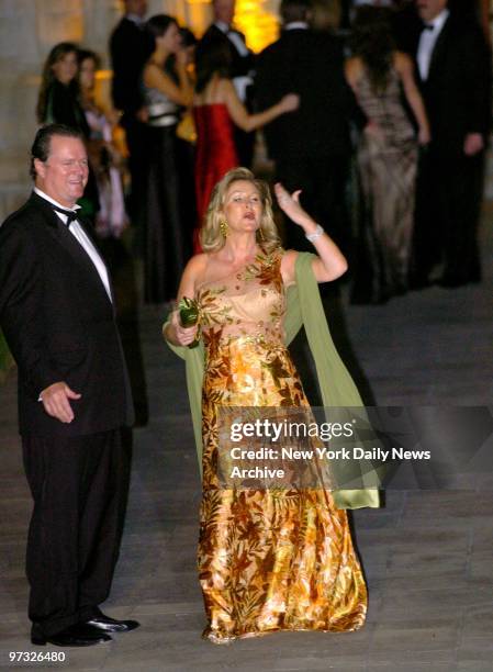 Kathy Hilton blows a kiss as she and husband Rick Hilton arrive at the Episcopal Church of Bethesda-by-the-Sea in Palm Beach, Fla., to attend the...