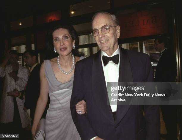 Veronica and Randolph Hearst arrive at the 1999 National Arts Awards Gala at the New York State Theater in Lincoln Center.
