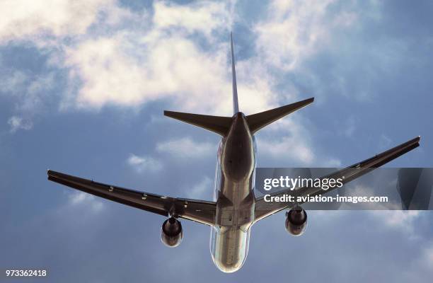 Boeing 767-300 flying enroute.