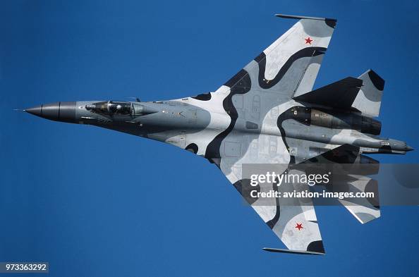 32 Sukhoi Su 27 Flanker Stock Photos, High-Res Pictures, and