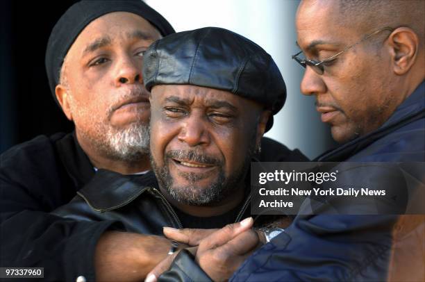 William Bell weeps at Jamaica Hospital after undercover cops allegedly shot and killed his son, Sean Bell, and wounded two friends riding with him in...