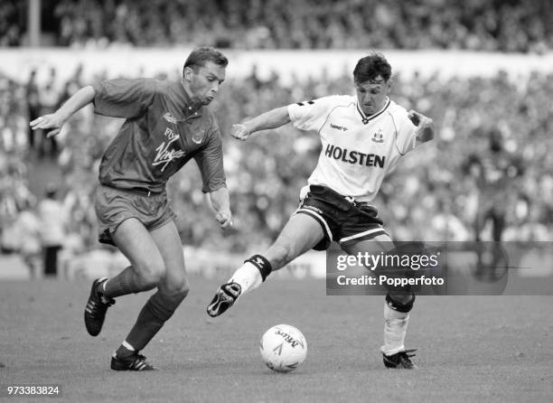 Paul Allen of Tottenham Hotspur and Phil Barber of Crystal Palace in action during a Barclays League Division One match at White Hart Lane on...