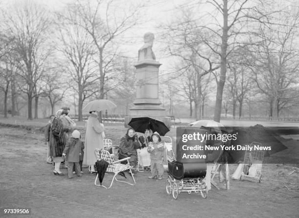 Work started yesterday to convert a play area near 67th St. In Central Park into a parking lot for a restaurant. Embattled mothers in the...