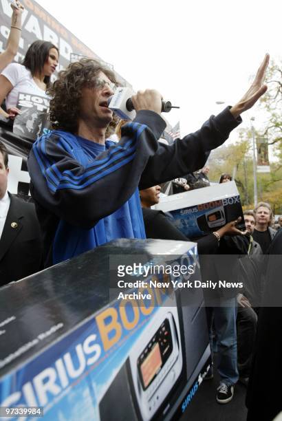 Morning host Howard Stern gets Sirius at a lunchtime appearance in Union Square. Stern, who signed a contract to jump to Sirius in January 2006, gave...