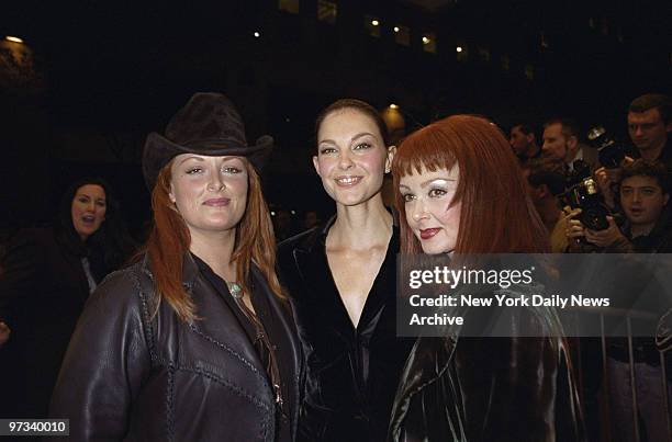 Wynonna, Ashley and Naomi Judd get together at screening of the movie "Double Jeopardy" at the Guild 50th St. Theater. Ashley stars in the film.