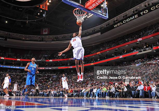 Thaddeus Young of the Philadelphia 76ers dunks against the Orlando Magic during the game on March 1, 2010 at the Wachovia Center in Philadelphia,...