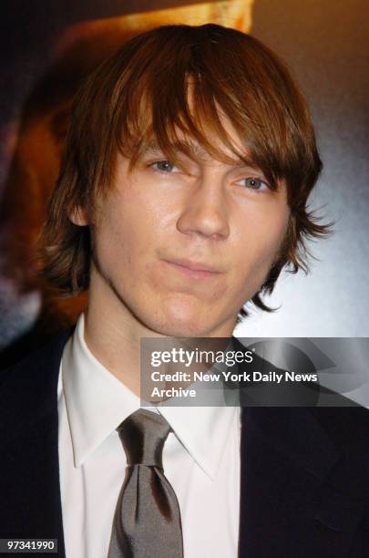 Paul Dano arrives at the Ziegfeld Theatre for the premiere of the movie "There Will Be Blood." He stars in the film.