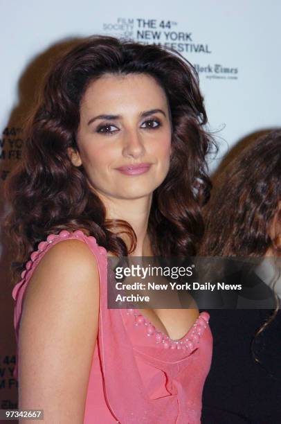 Pen?lope Cruz is at Alice Tully Hall for a screening of the movie "Volver" as part of the New York Film Festival presented by the Film Society of...