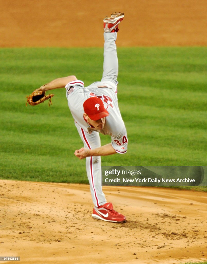 Philadelphia Phillies pitcher Cliff Lee delivers gem as he o