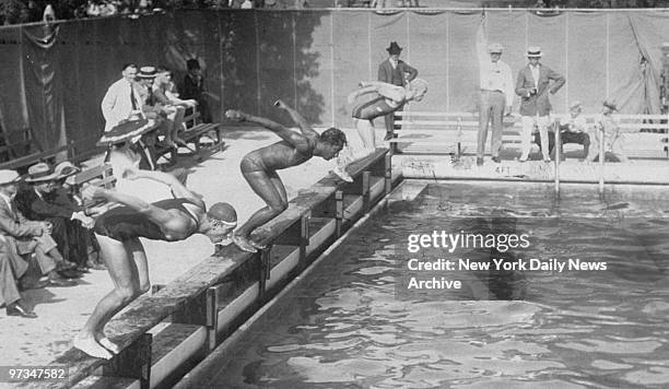 Circa 1920s: Pretty Good!- Reginald Harrison , California high school boy, tied Duke Kahanamoku in 100-meter free style in the Olympic trayouts at...