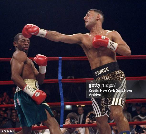 Prince Naseem Hamed versus Kevin Kelley at Madison Square Garden.