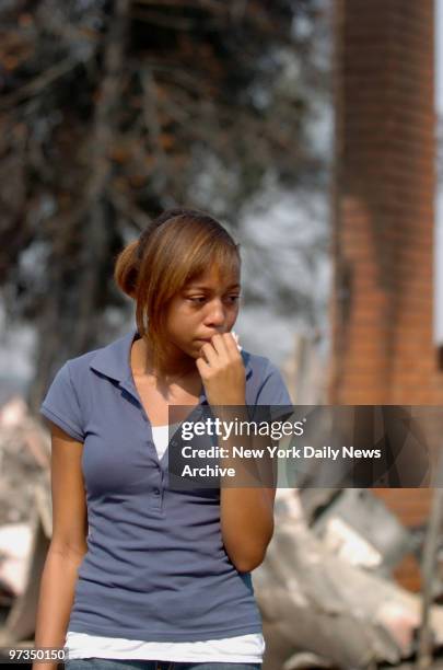 San Diego Fire : Family come back to find their homes in ruins. Ahlee Gilmore iand her family are devistated to find their home in ruins as she look...