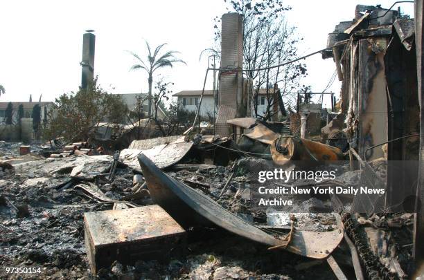 San Diego Fire Folo : Distoryed home in the Rancho Bernardo area that ressidents are still waiting to see there homes.