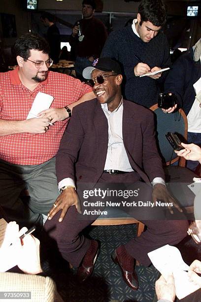 Rickey Henderson at media conference after being signed by the New York Mets.