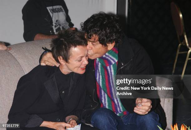 Lou Reed Wife Lou Reed In Concert Photos and Premium High Res Pictures - Getty Images